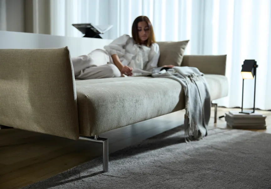 Schlafsofa mit Armlehnen detail