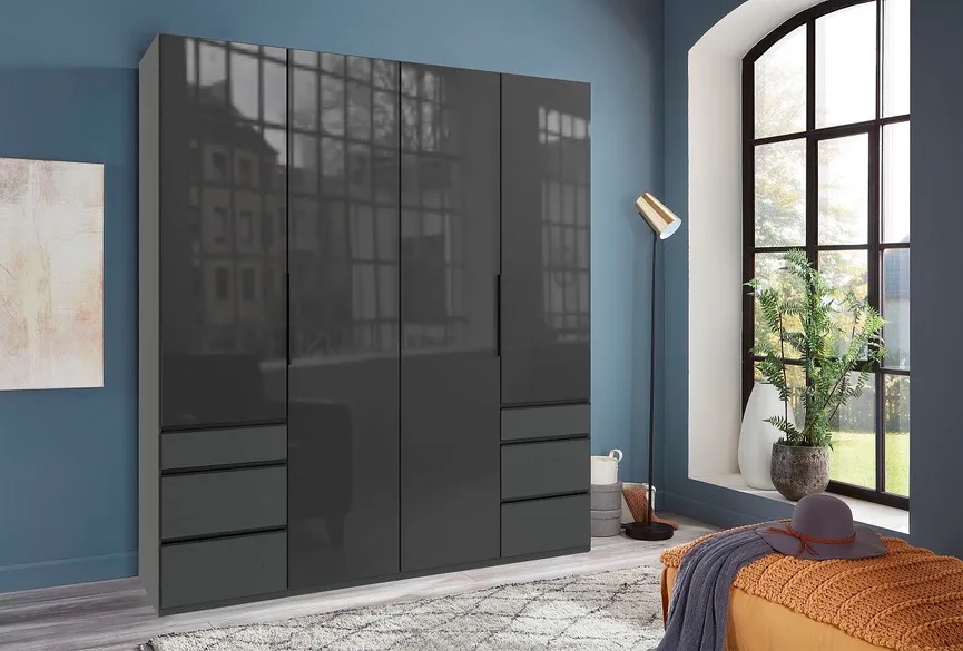 Drehtürenschrank 4-trg. hauptaufnahme