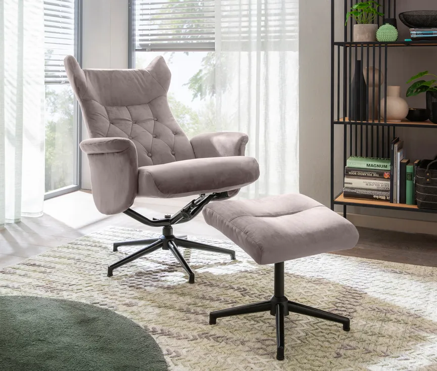 Relaxsessel + Hocker detail