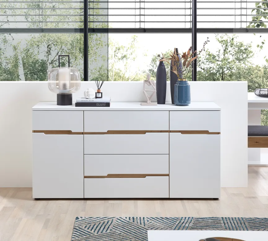 Sideboard detail