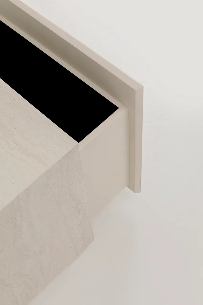 Beistelltisch detail