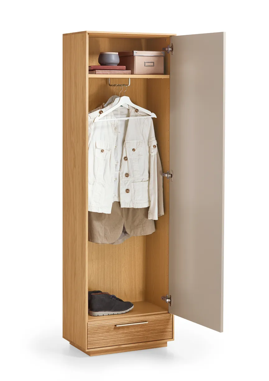 Garderobenschrank detail