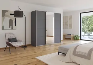 Schwebetürenschrank