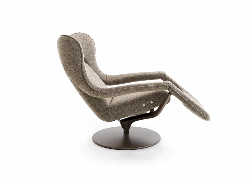 Sessel Yoko-1 DT bronziert detail