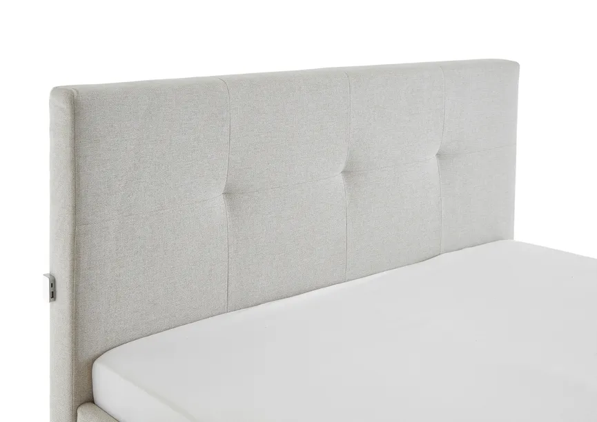 Polsterbett 140x200 detail