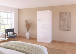 Kleiderschrank