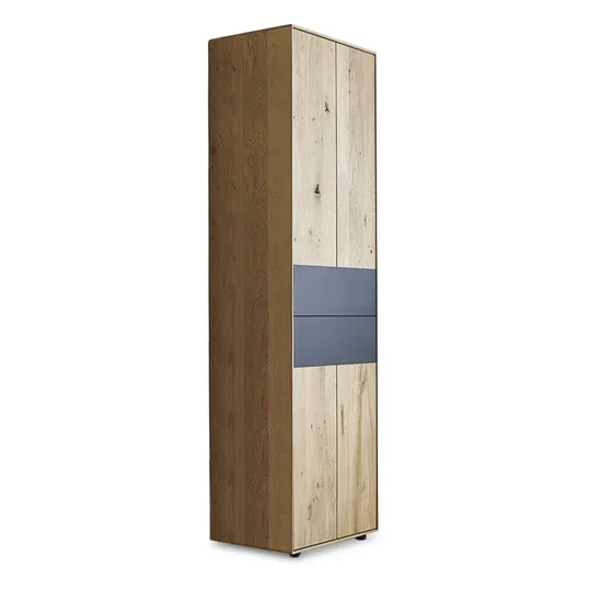 Garderobenschrank
