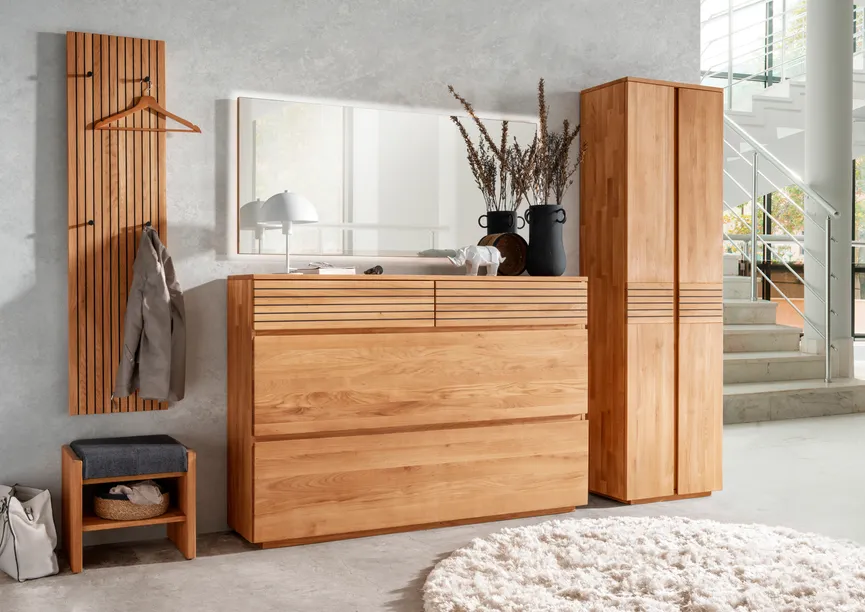 Schuhklappenschrank detail