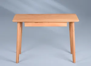 Schreibtisch 