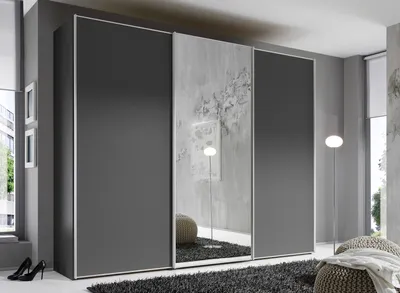 Schwebetürenschrank