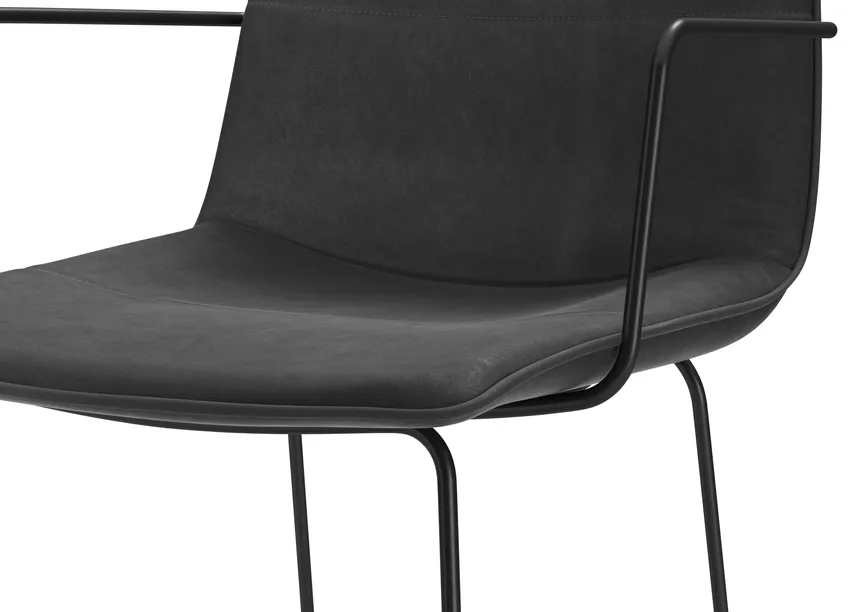 Stuhl mit Armlehnen STU-AT 117 detail