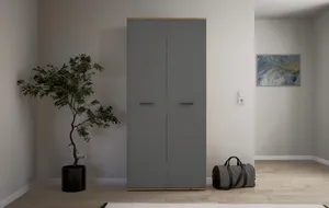 Garderobenschrank