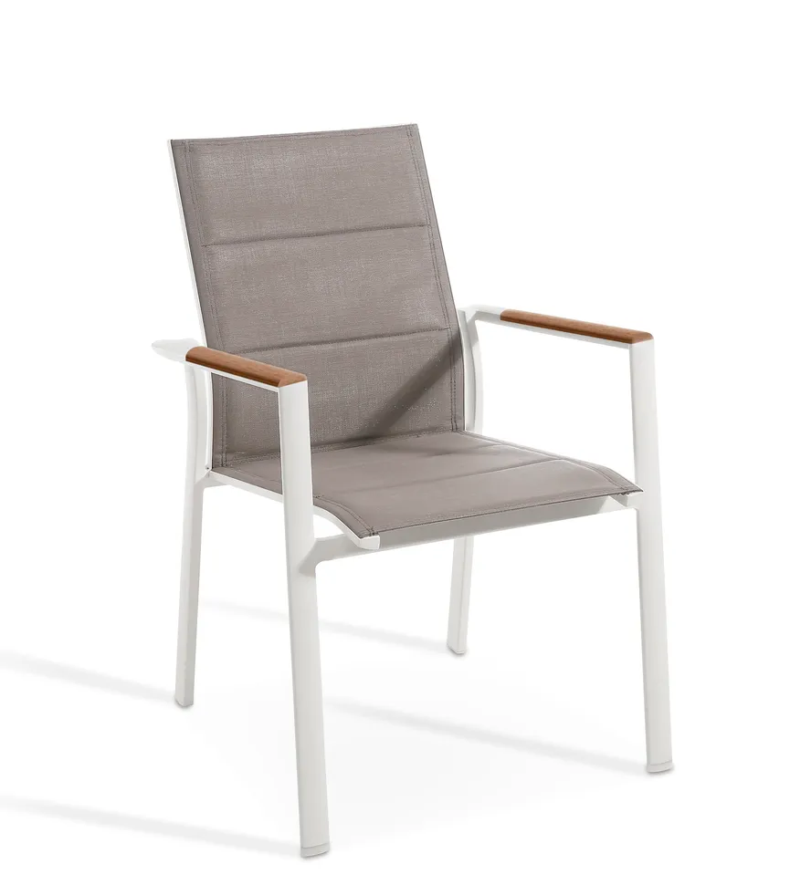 Stapelstuhl weiss hauptaufnahme