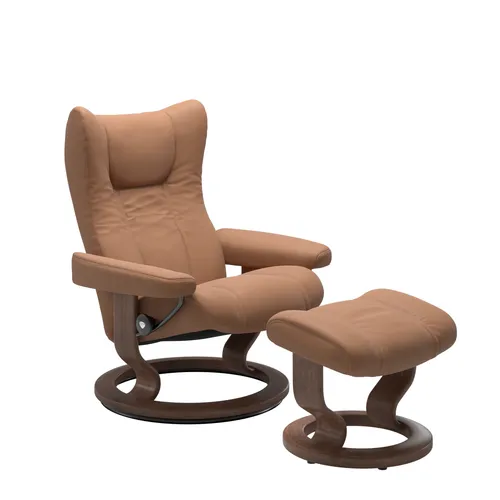 Sessel mit Hocker