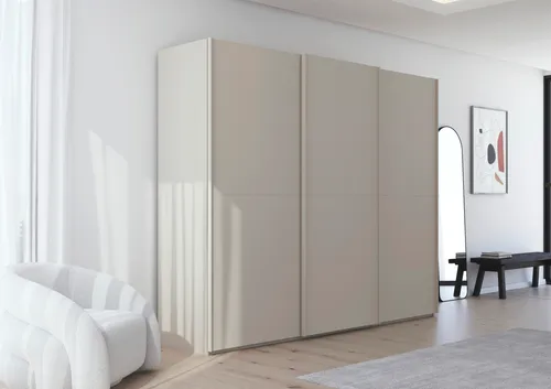 Schwebetürenschrank