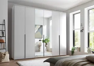 Kleiderschrank