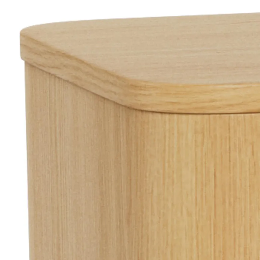Lowboard detail
