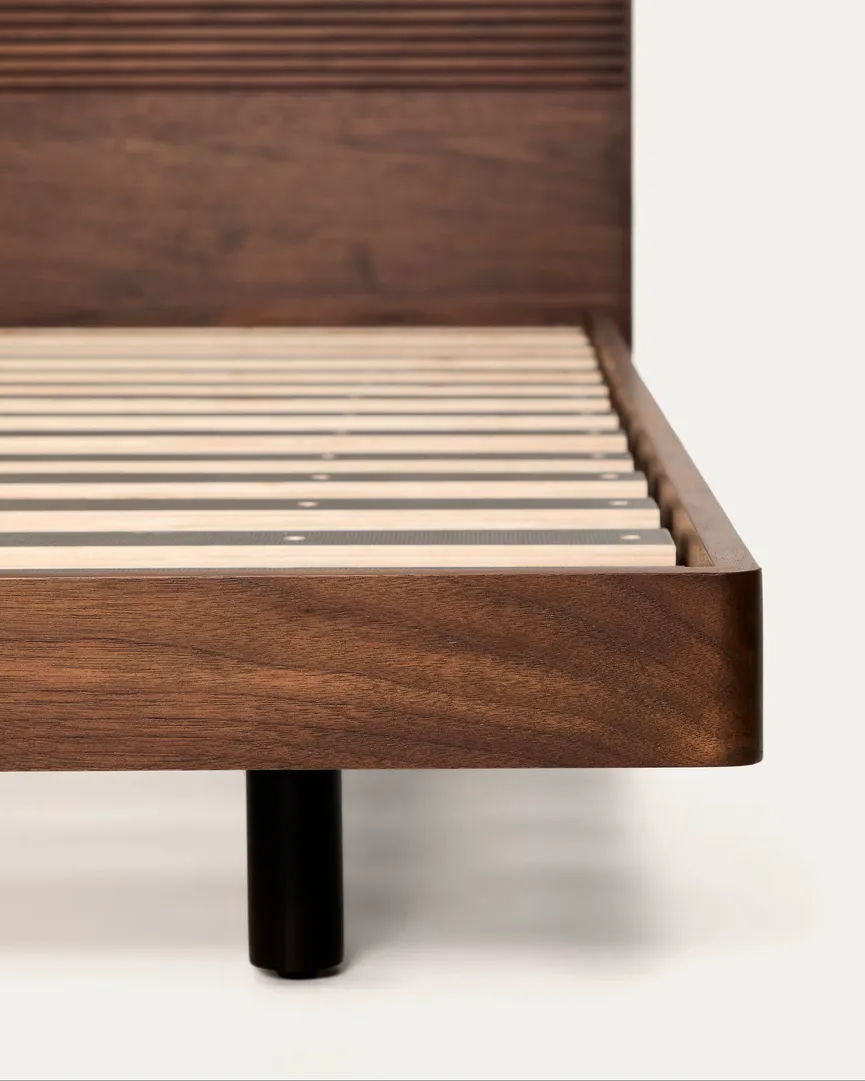 Bett 180x200 cm detail