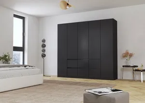 Kleiderschrank