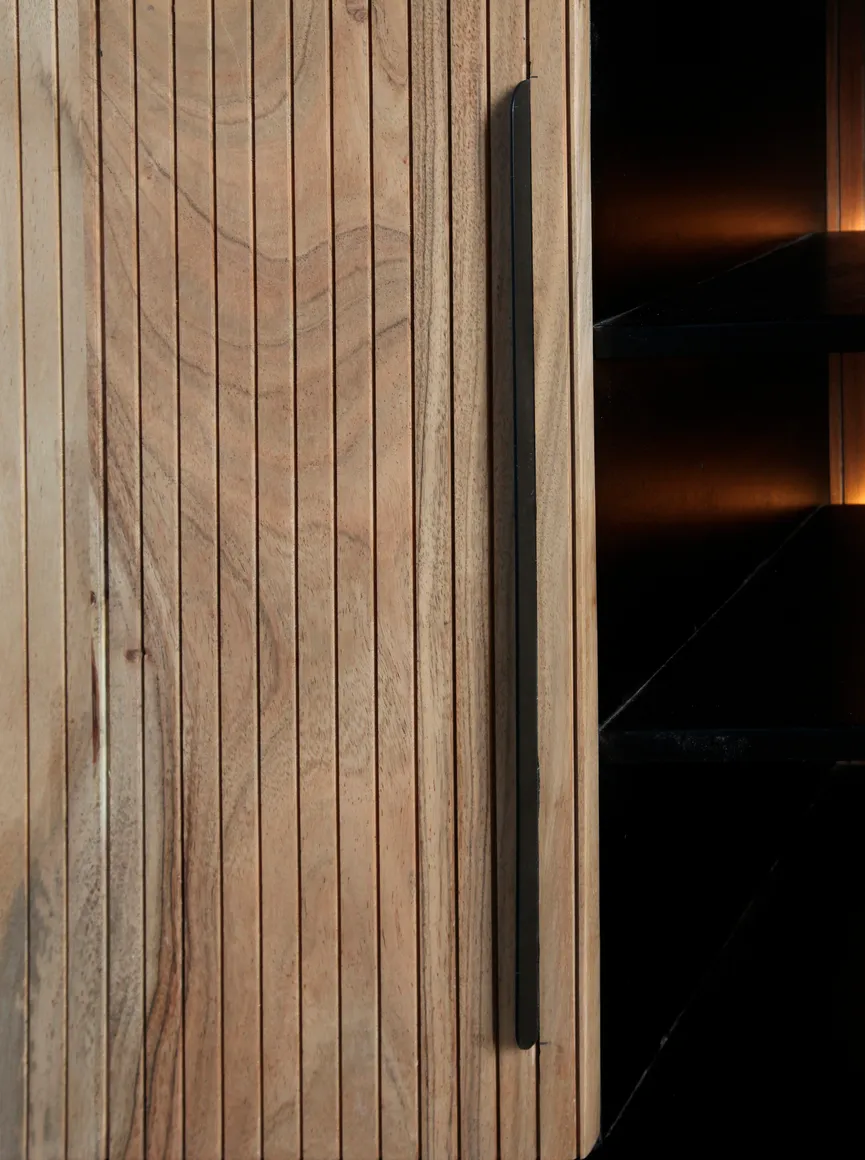 Sideboard detail