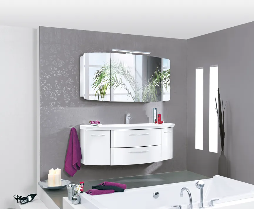 *Vorzug Bad Cassca Waschplatz milieu