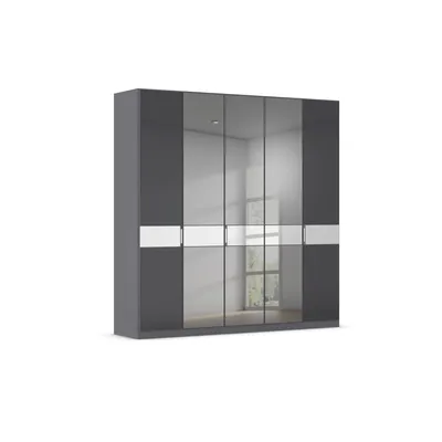 Kleiderschrank