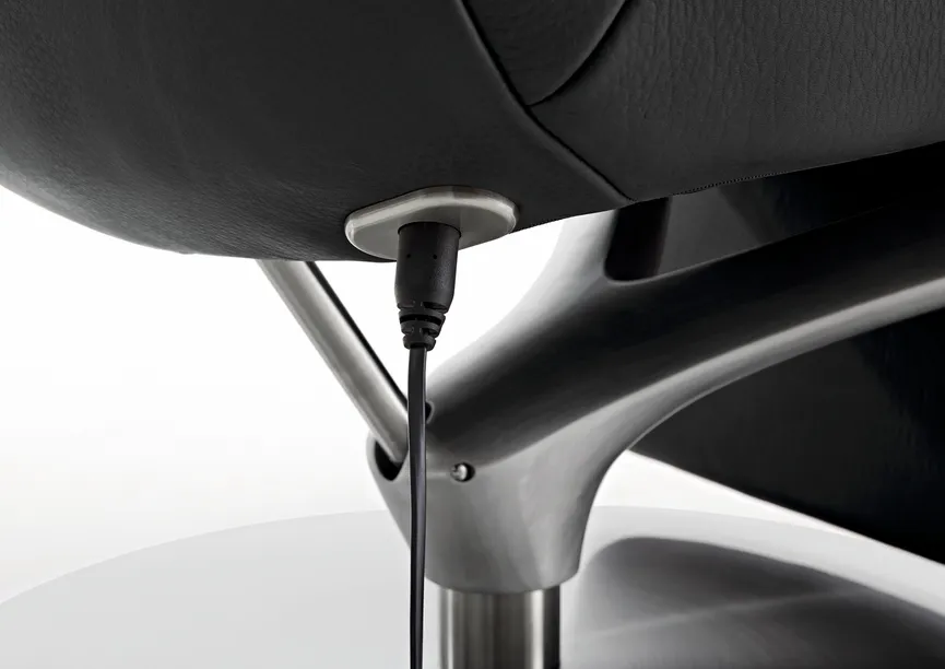 Sessel Yoko-5 DT nickel detail