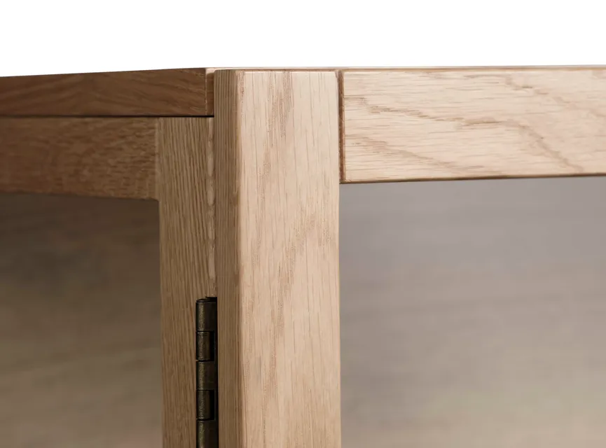 Vitrine detail