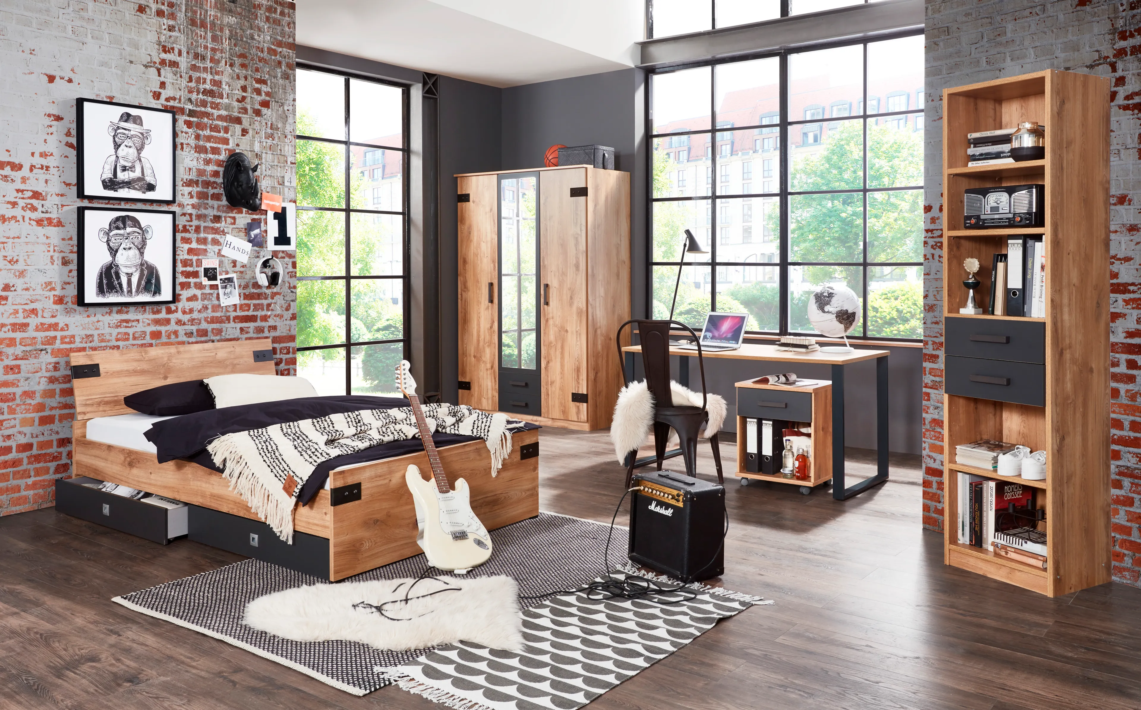 Kleiderschrank Liverpool 135 x 198 cm