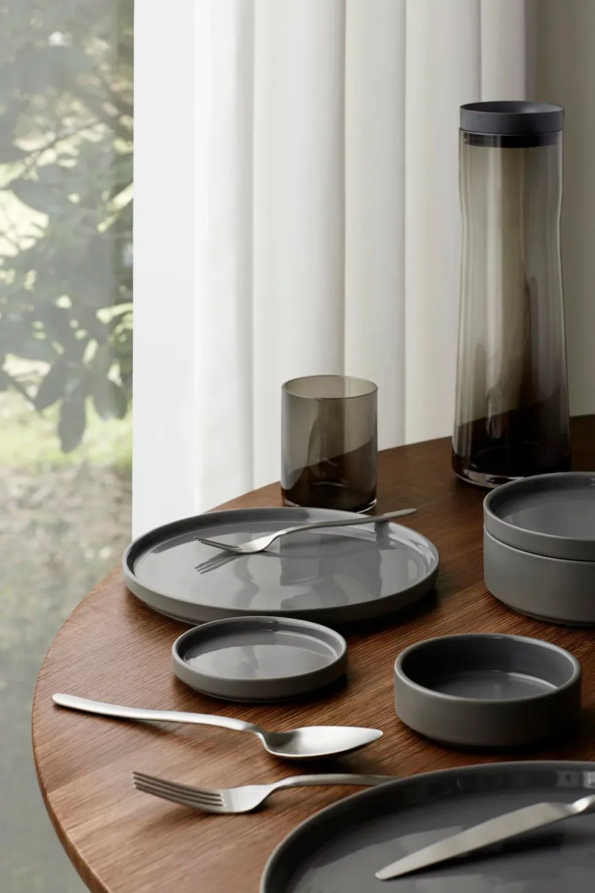 Suppenteller "Pilar" pewter milieu