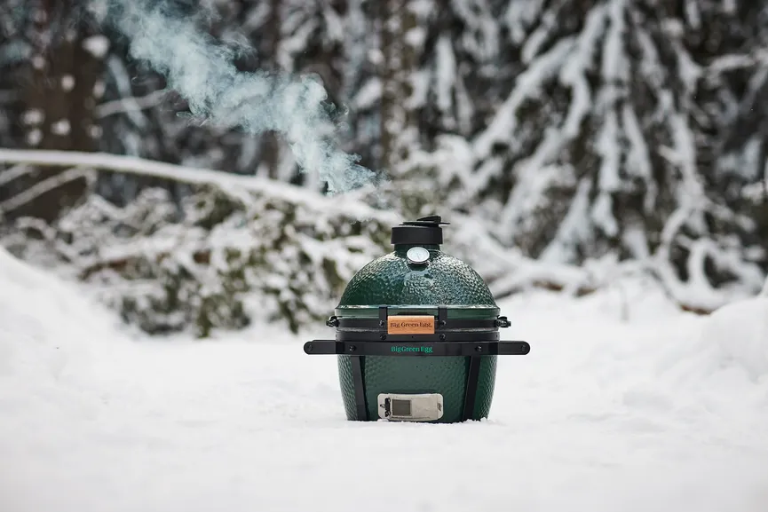 MiniMax Big Green Egg milieu