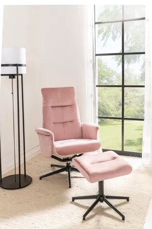 Sessel mit Hocker