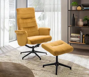 Sessel mit Hocker