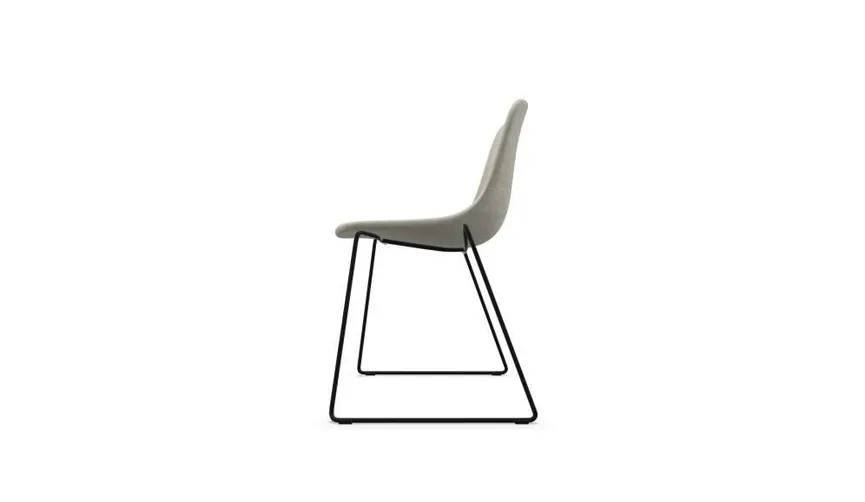 Stuhl Sled fully upholstered detail
