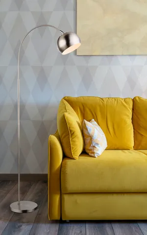 Stehlampe