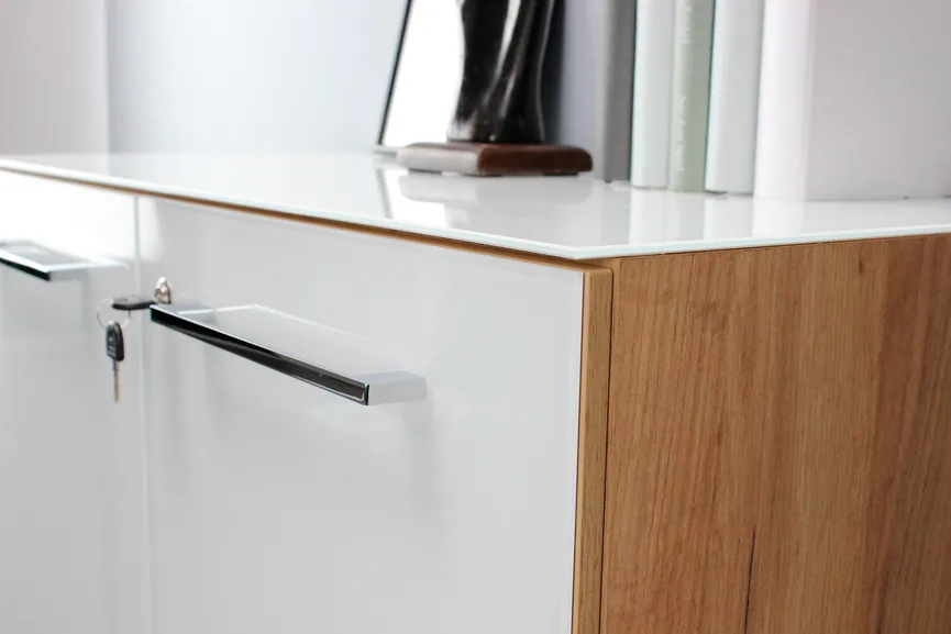 Aktenschrank detail