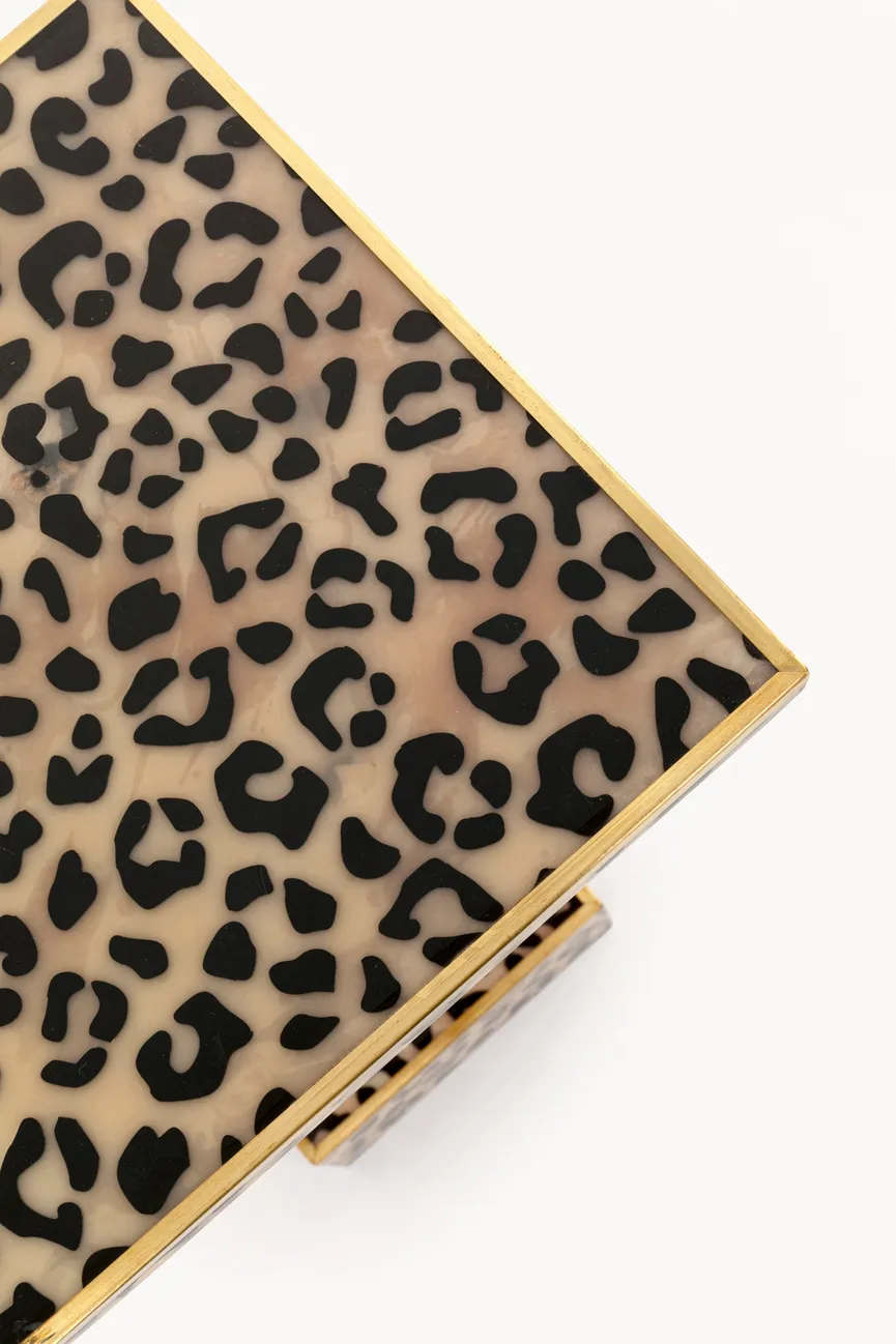 Beistelltisch detail