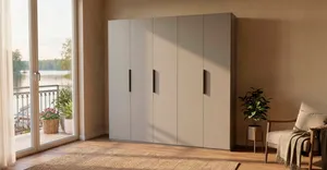 Kleiderschrank