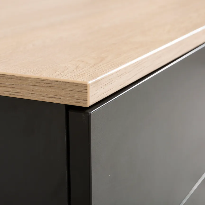 Kommode inkl. Deckplatte detail