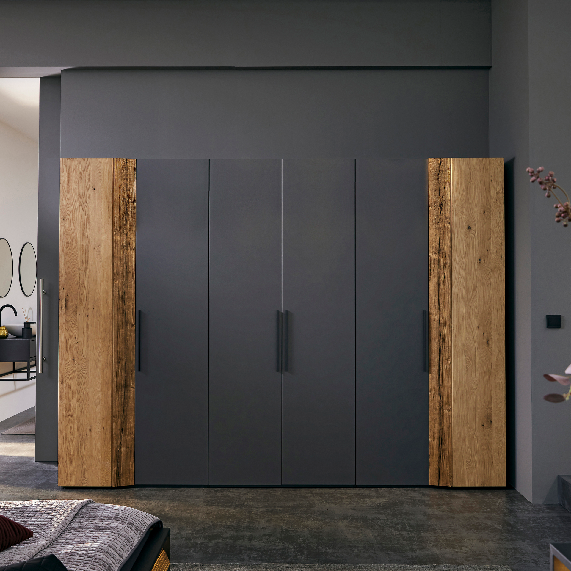 Kleiderschrank