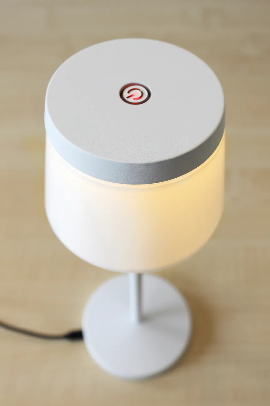 Akku-Tischleuchte "Eva" detail