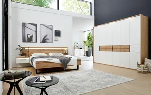 Kleiderschrank