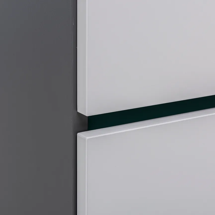 Kleiderschrank 2-trg. detail