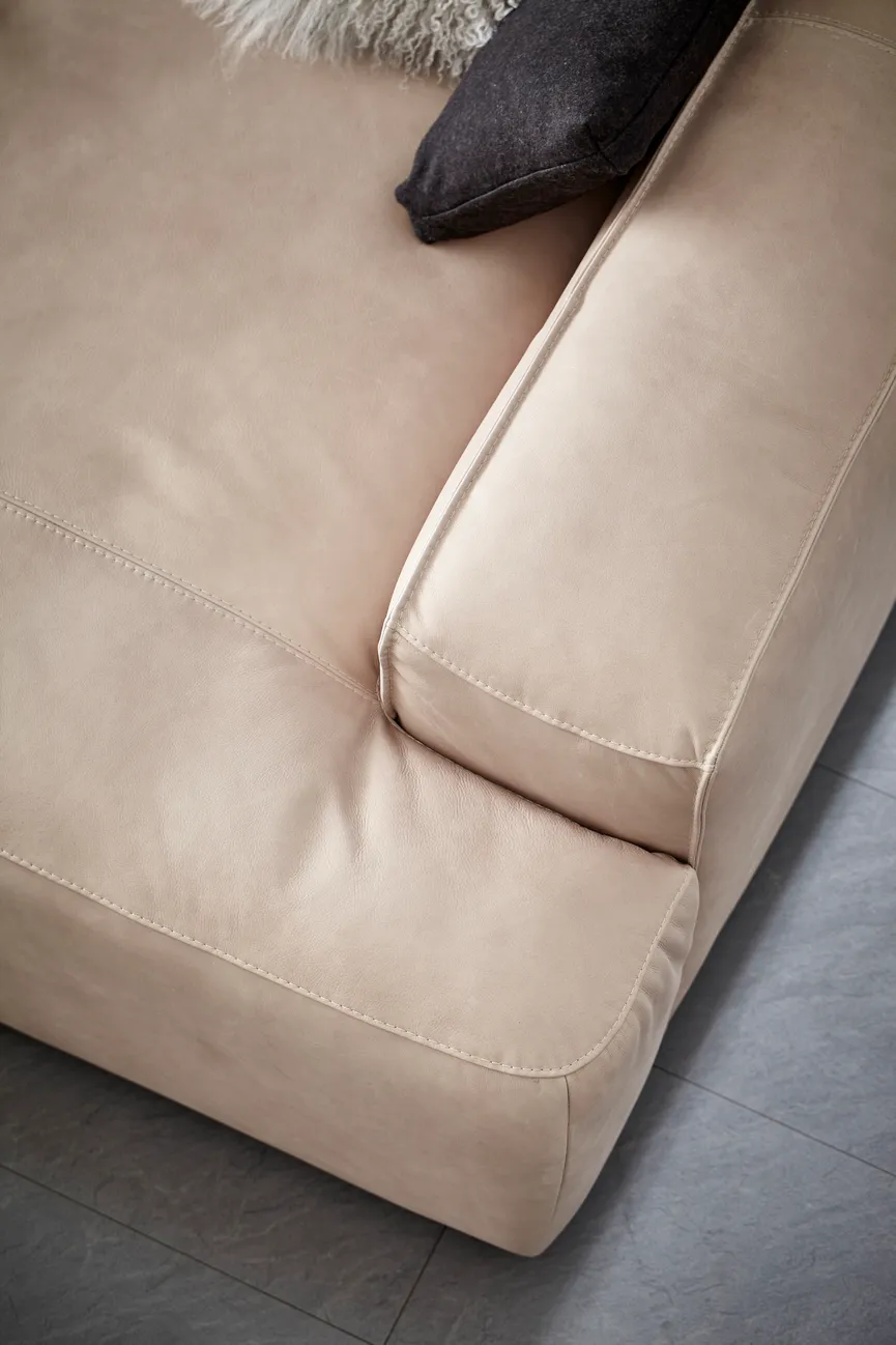 Poga klein Longchair detail