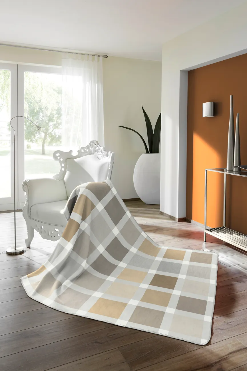 Wohndecke VIGO creme Karo milieu