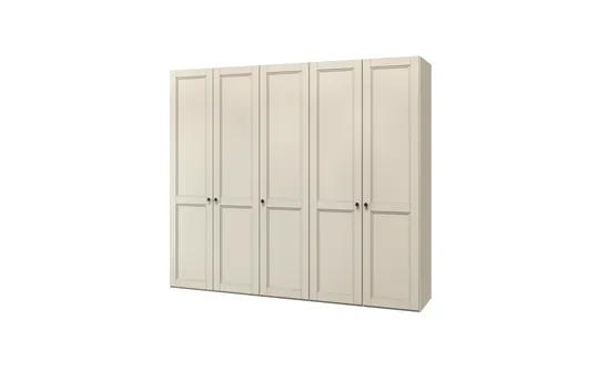 Kleiderschrank