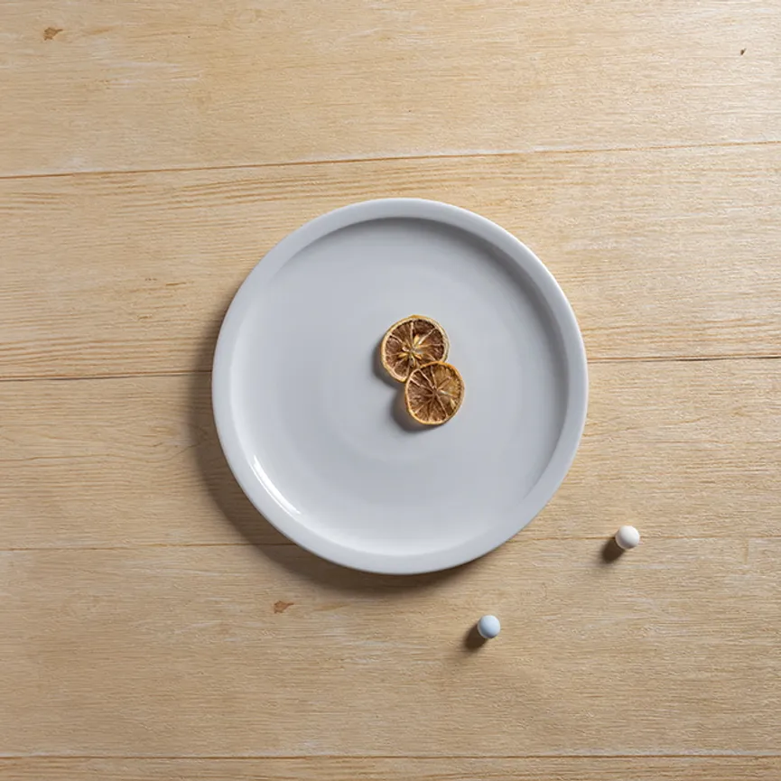 Pizzateler L weiß milieu