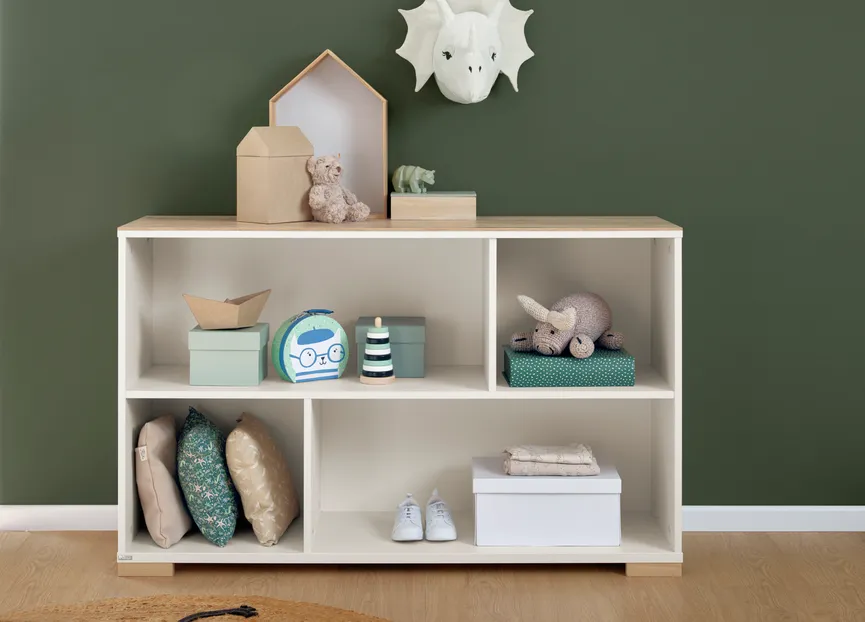 Sideboard detail