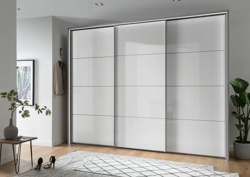 Schwebetürenschrank 3-trg. hauptaufnahme