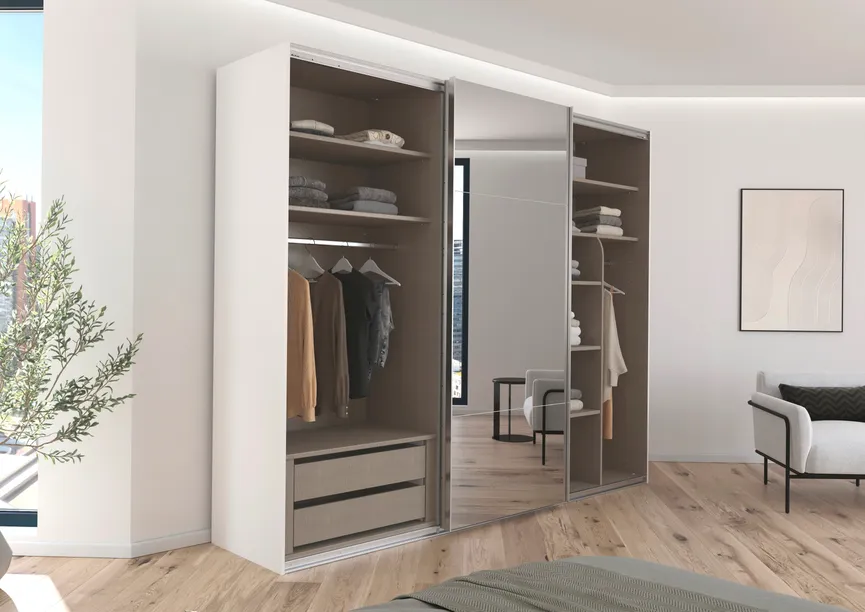 Schwebetürenschrank 3-trg. detail